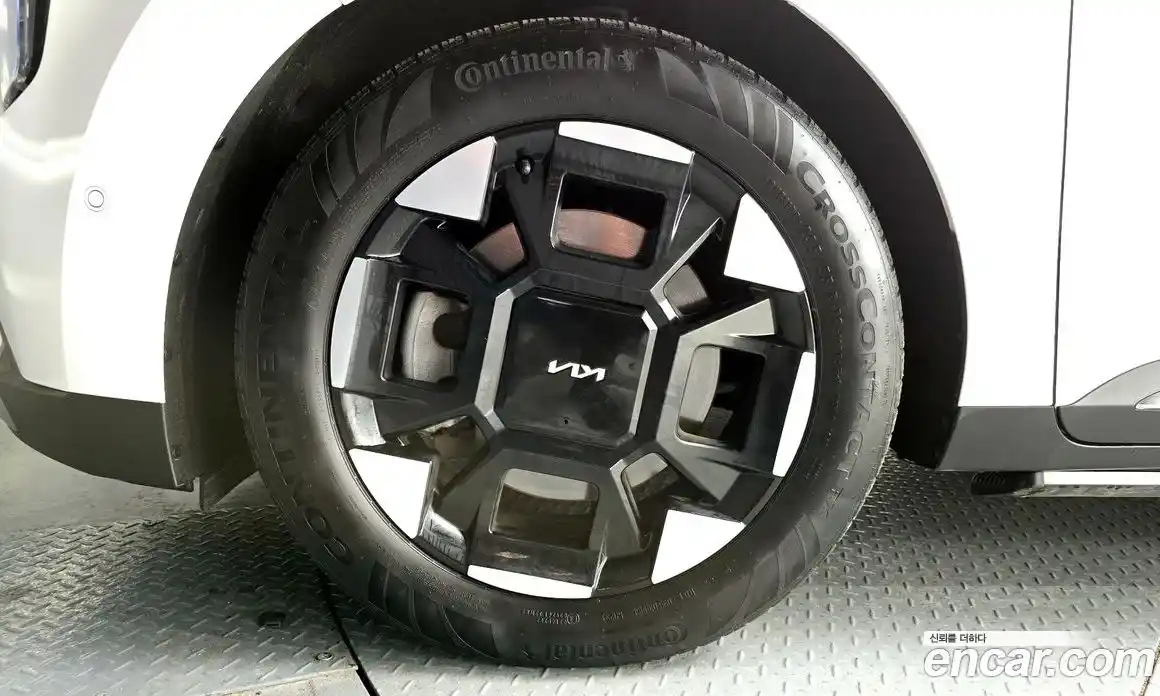 Kia Canival 2024 3.5 Автомат в Москве № 362889, фото 5