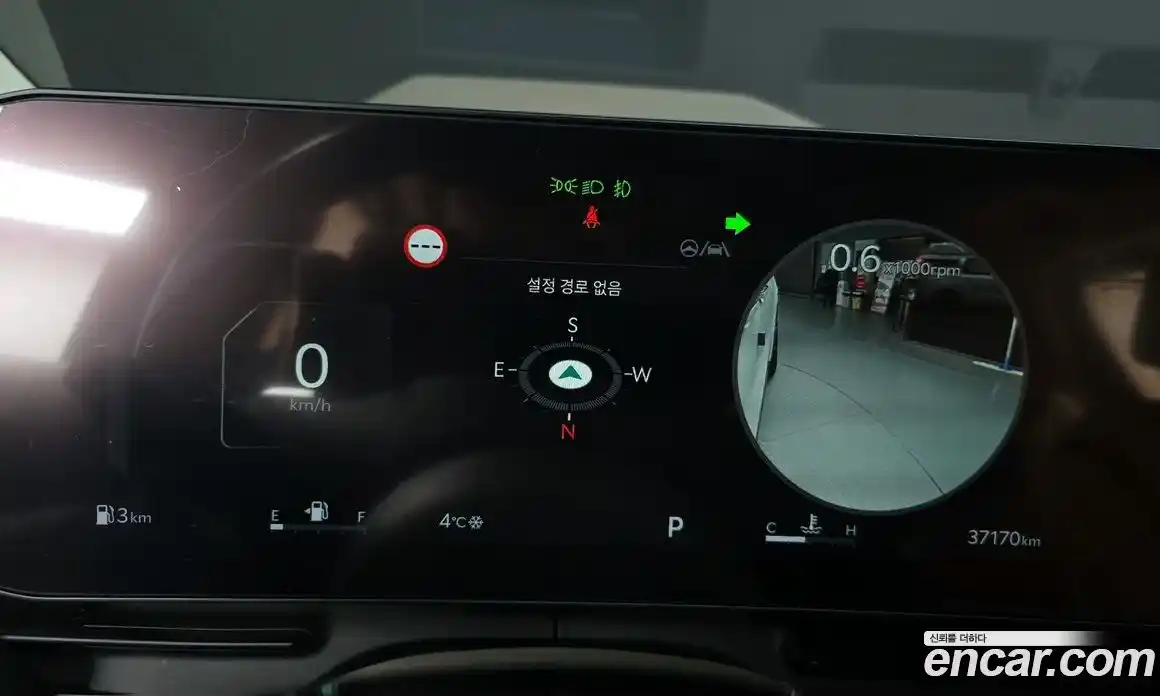 Kia Canival 2024 3.5 Автомат в Москве № 362889, фото 8