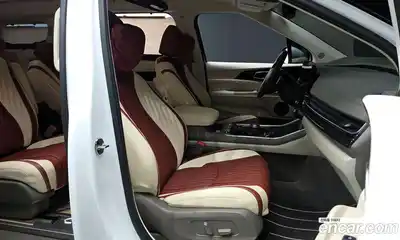 Kia Canival 2024 3.5 Автомат в Москве № 362889, миниатюра 10