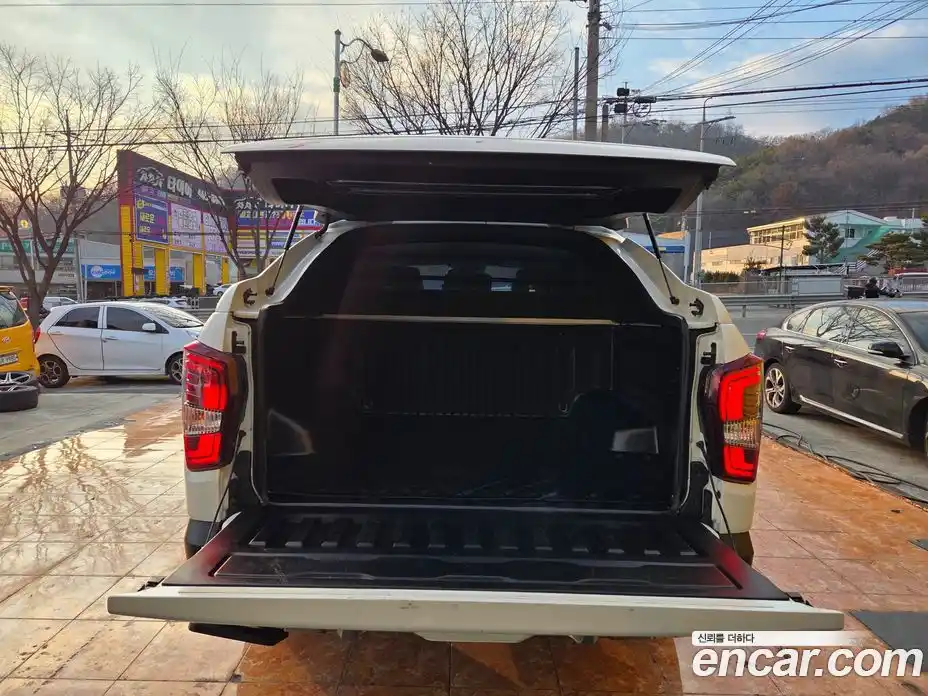 SsangYong Rexton 2022 2.2 Автомат в Москве № 36372, фото 15