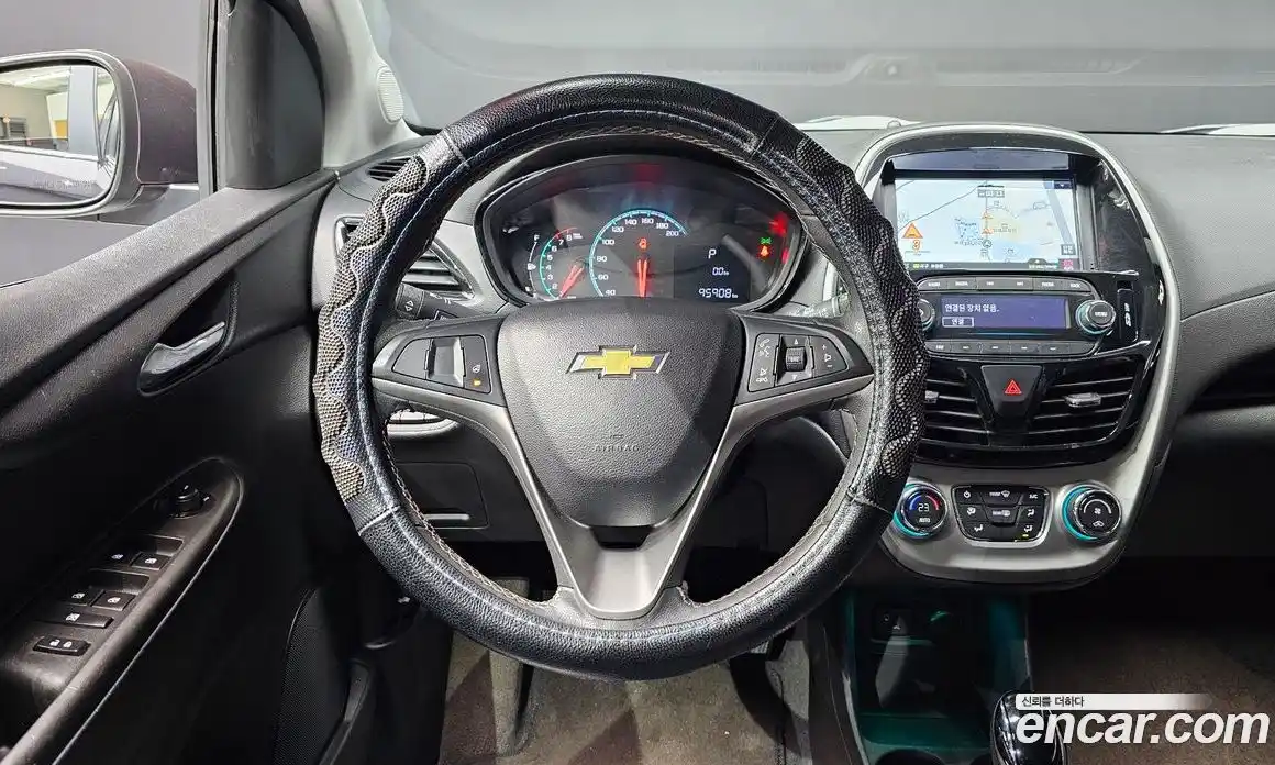 Chevrolet Spark 2016 1.0 Автомат в Москве № 36689, фото 15