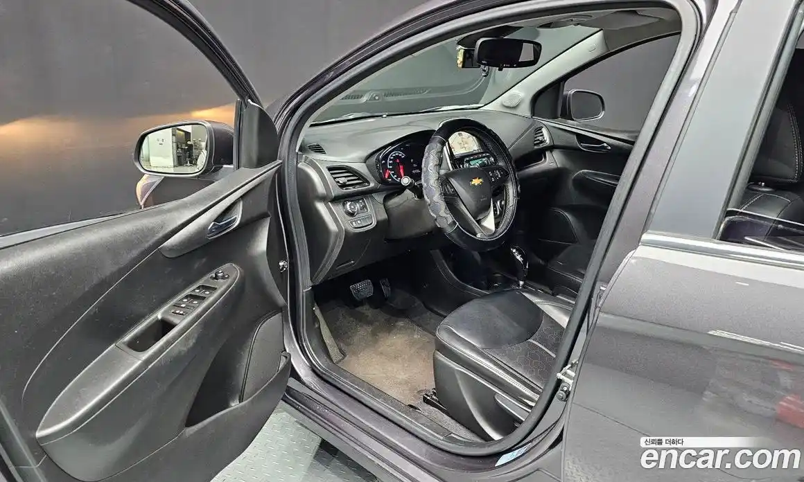 Chevrolet Spark 2016 1.0 Автомат в Москве № 36689, фото 4