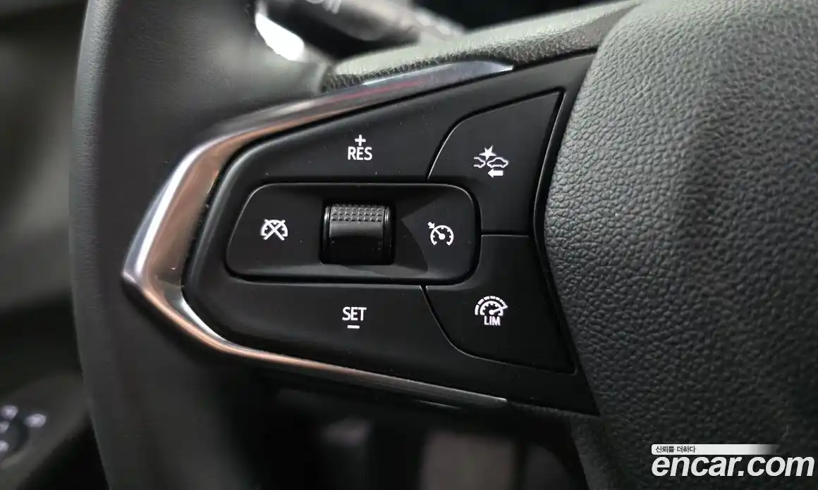 Chevrolet Trax 2024 1.2 Автомат в Москве № 370382, фото 17