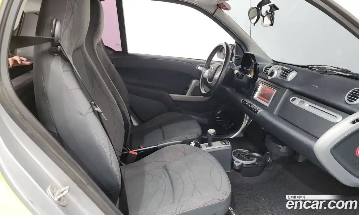 Smart Fortwo 2012 1.0 Автомат в Москве № 376054, фото 11