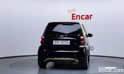 Smart Fortwo 2012 1.0 Автомат в Москве № 376054, миниатюра 4