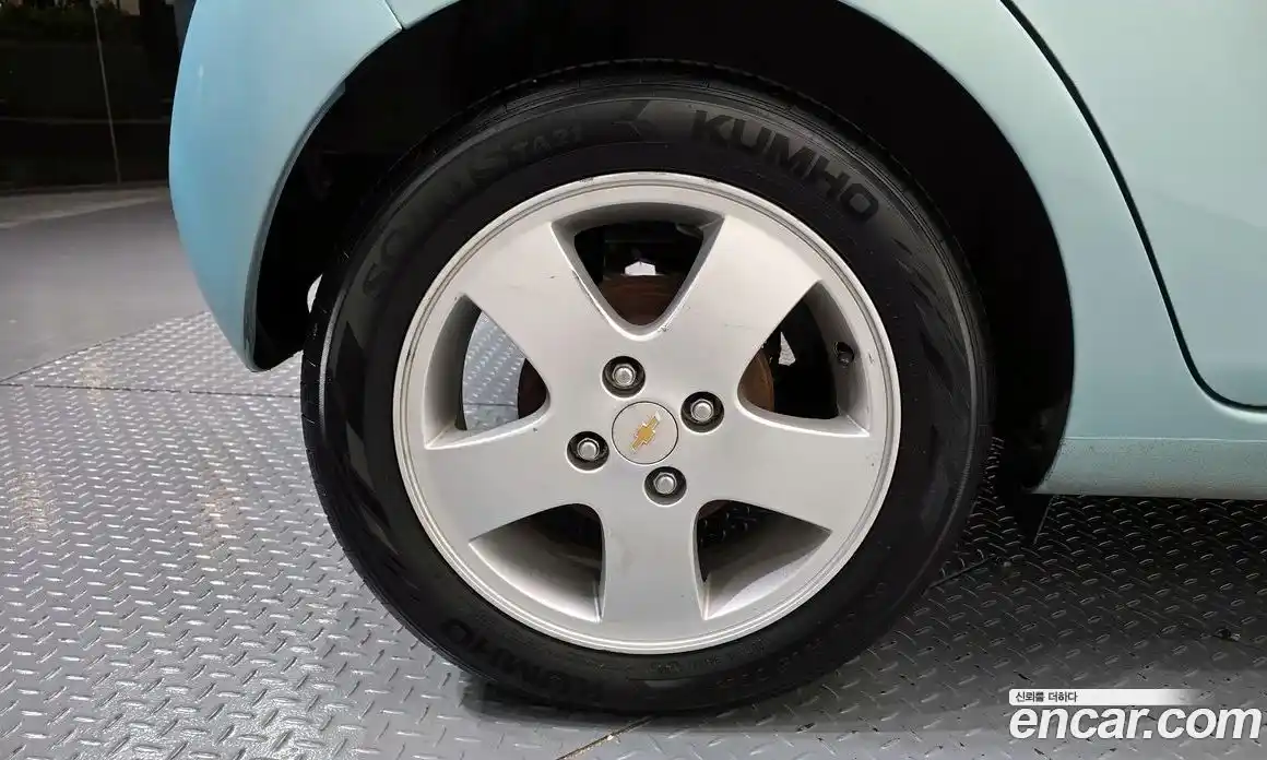 Chevrolet Matiz 2011 1.0 Автомат в Москве № 37954, фото 16