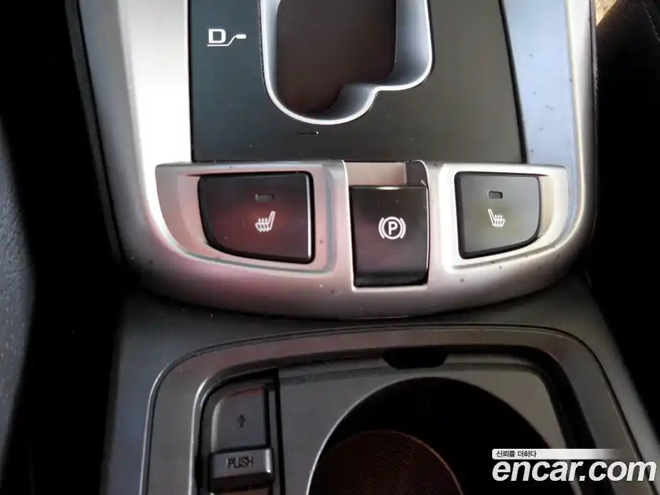 Chevrolet Captiva 2014 2.2 Автомат в Москве № 38301, фото 17