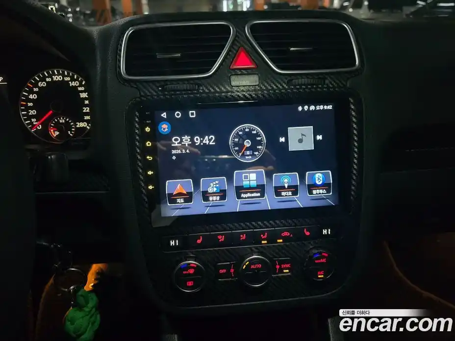 Volkswagen Scirocco 2014 2.0 Автомат в Москве № 383416, фото 14