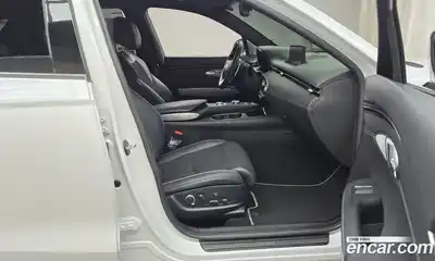 Genesis GV70 2023 2.5 Автомат в Москве № 385937, миниатюра 11