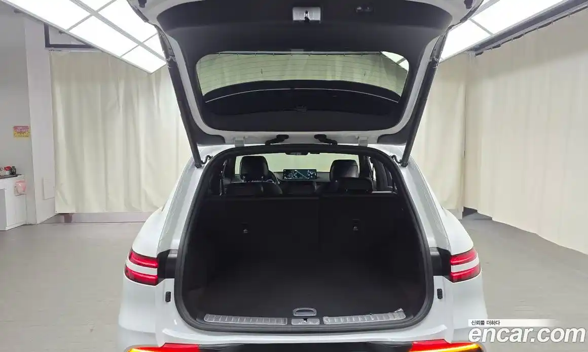 Genesis GV70 2023 2.5 Автомат в Москве № 385937, фото 20