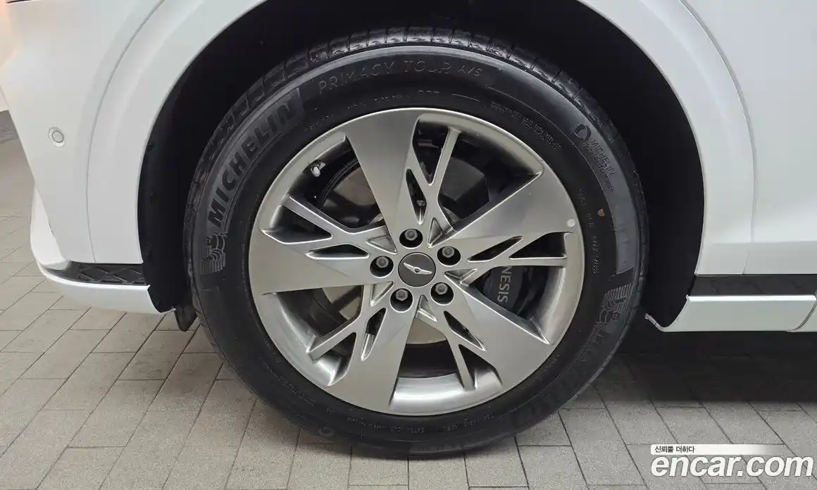 Genesis GV70 2023 2.5 Автомат в Москве № 385937, фото 5