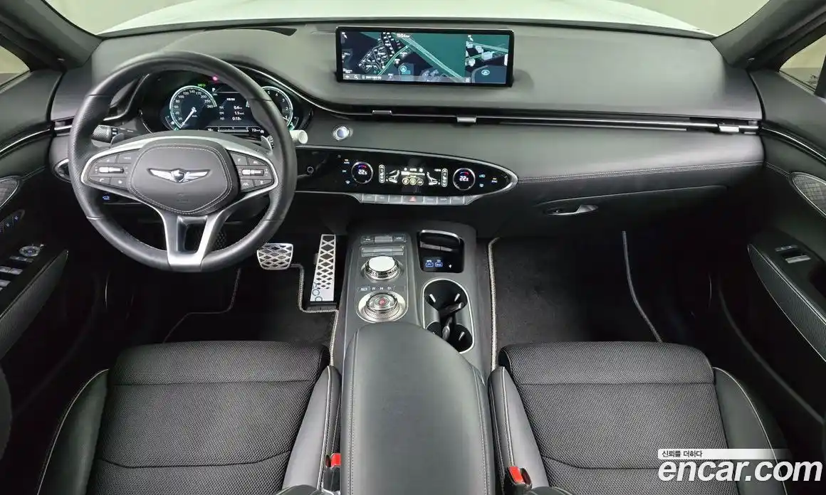 Genesis GV70 2023 2.5 Автомат в Москве № 385937, фото 7