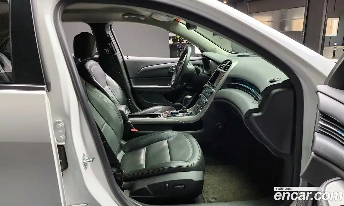 Chevrolet Malibu 2015 2.0 Автомат в Москве № 39519, фото 15