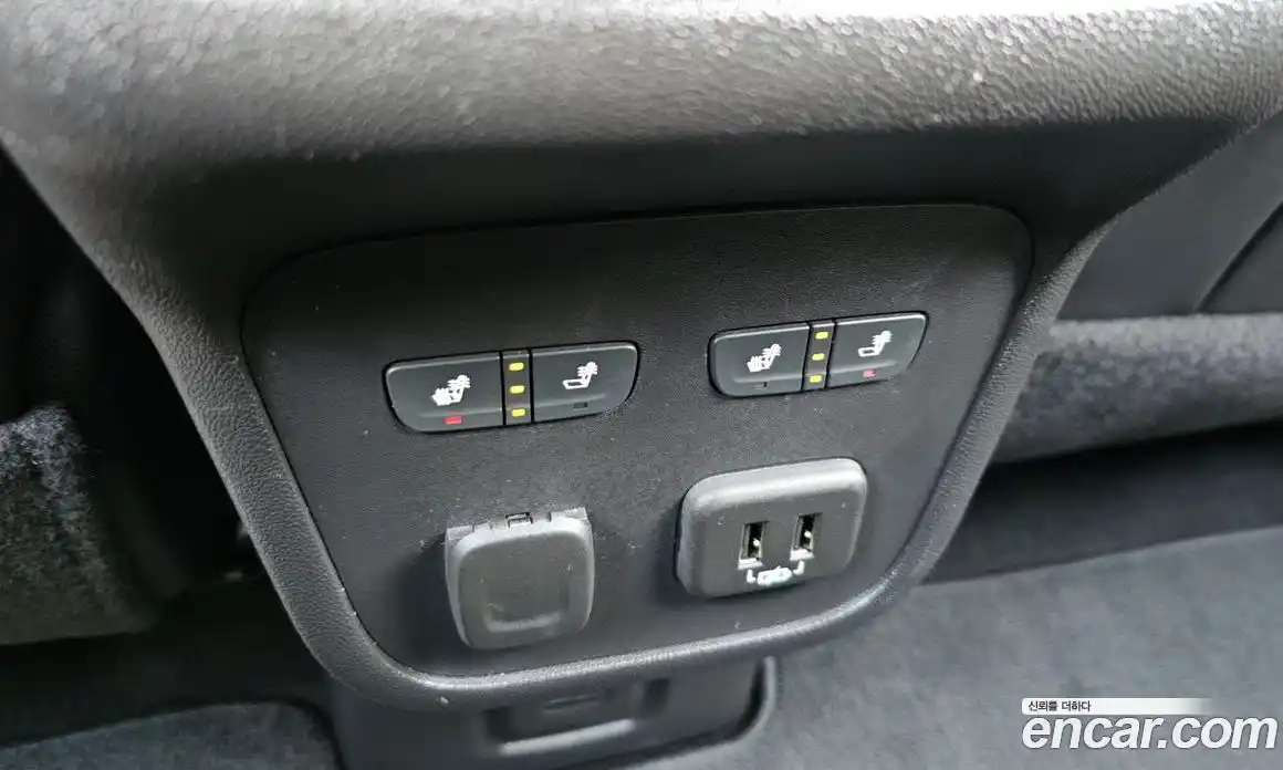 Chevrolet Equinox 2022 1.5 Автомат в Москве № 39783, фото 17