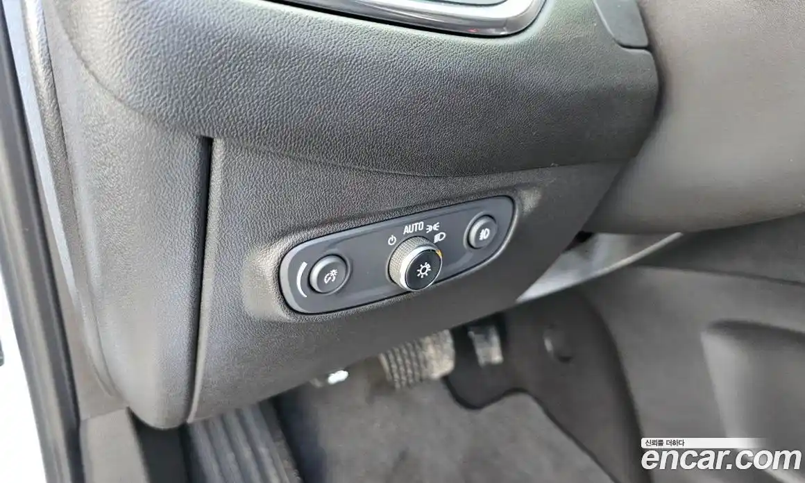 Chevrolet Equinox 2022 1.5 Автомат в Москве № 39783, фото 18