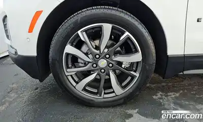 Chevrolet Equinox 2022 1.5 Автомат в Москве № 39783, миниатюра 5