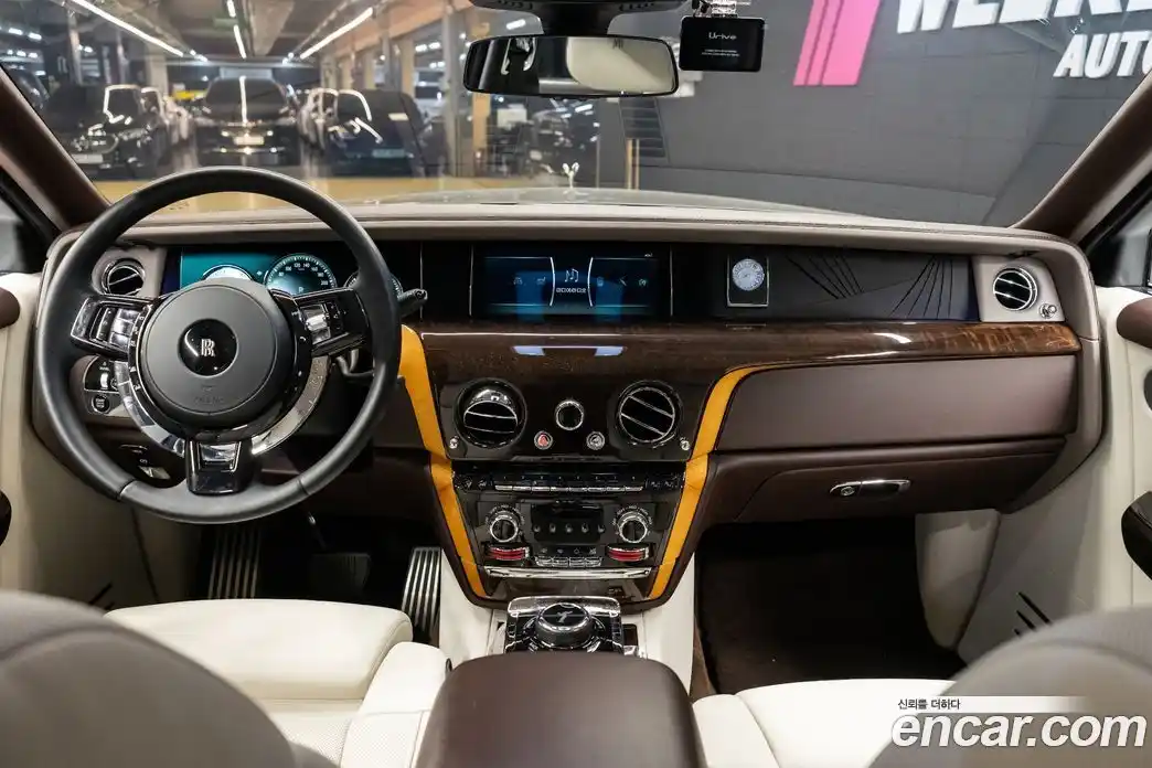 Rolls-Royce Phantom 2018 6.7 Автомат в Москве № 407371, фото 5