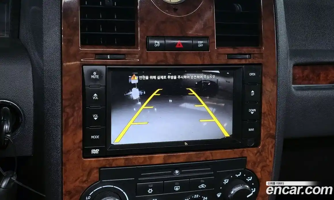 Chrysler 300C 2009 3.5 Автомат в Москве № 407428, фото 15