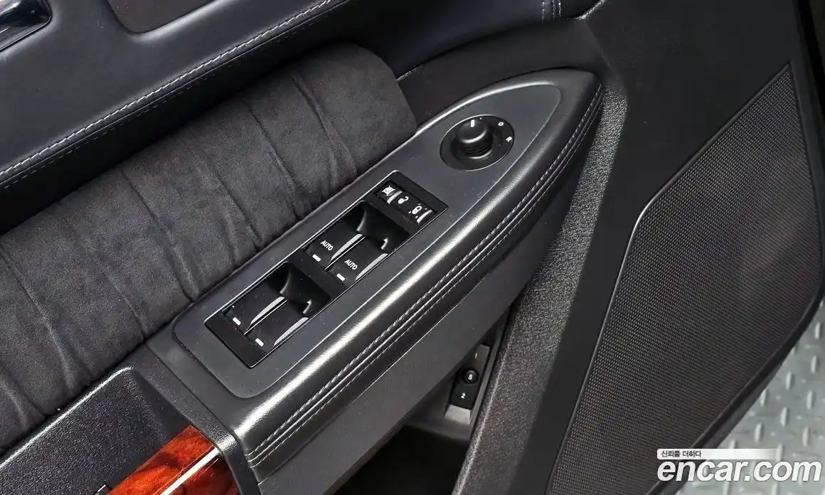 Chrysler 300C 2009 3.5 Автомат в Москве № 407428, фото 17