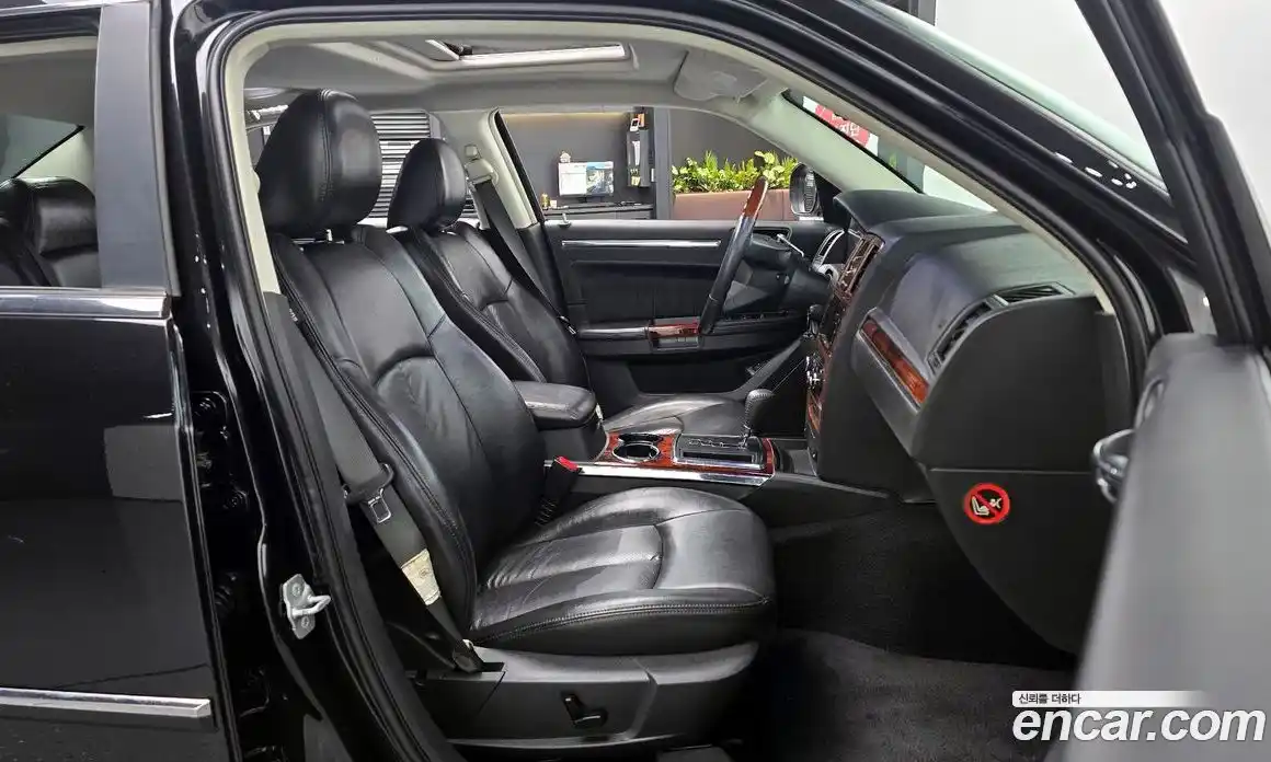 Chrysler 300C 2009 3.5 Автомат в Москве № 407428, фото 10