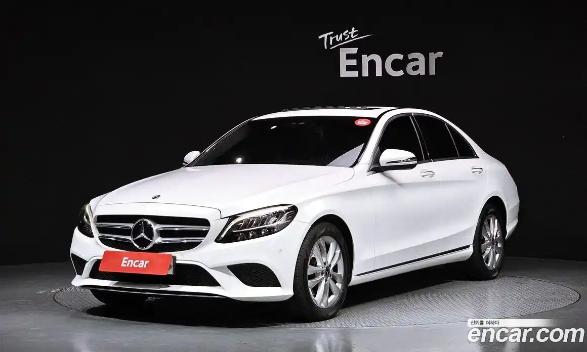 Mercedes-Benz C-Class 2019 1.9 Автомат в Москве № 412557, фото 1