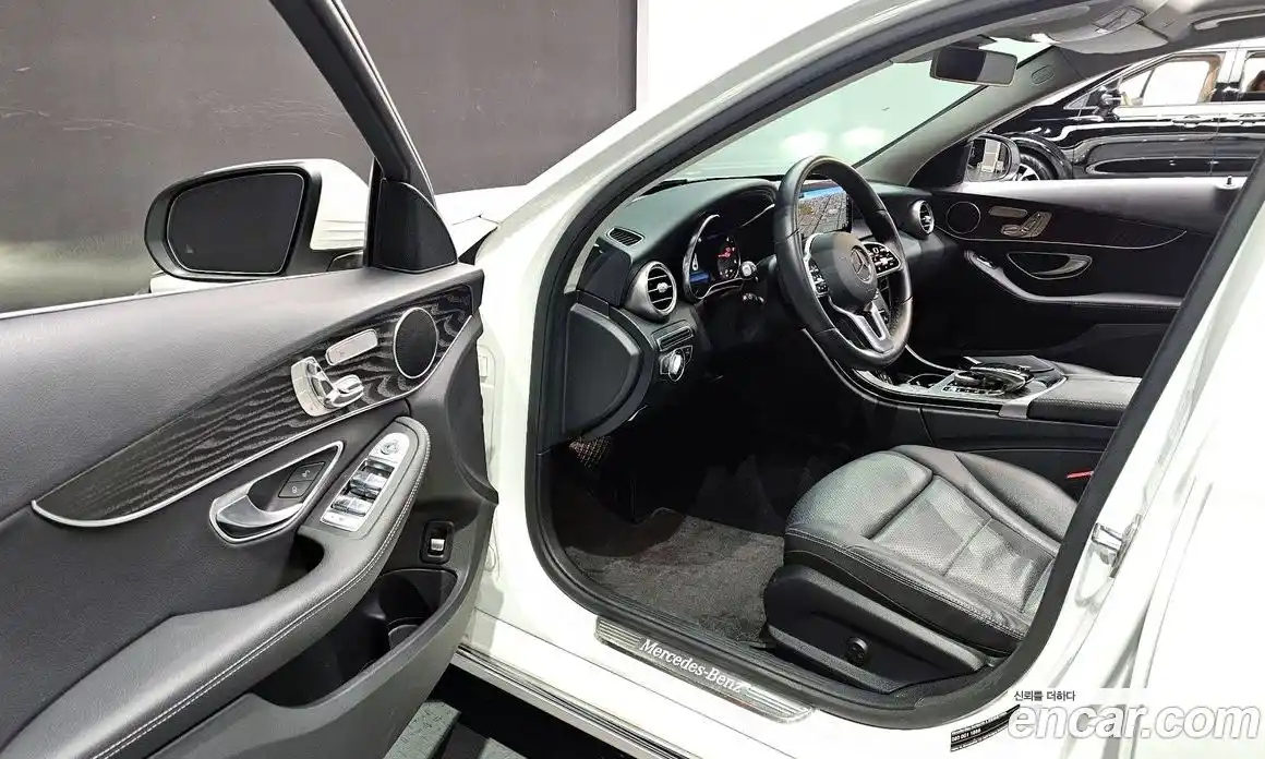 Mercedes-Benz C-Class 2019 1.9 Автомат в Москве № 412557, фото 11