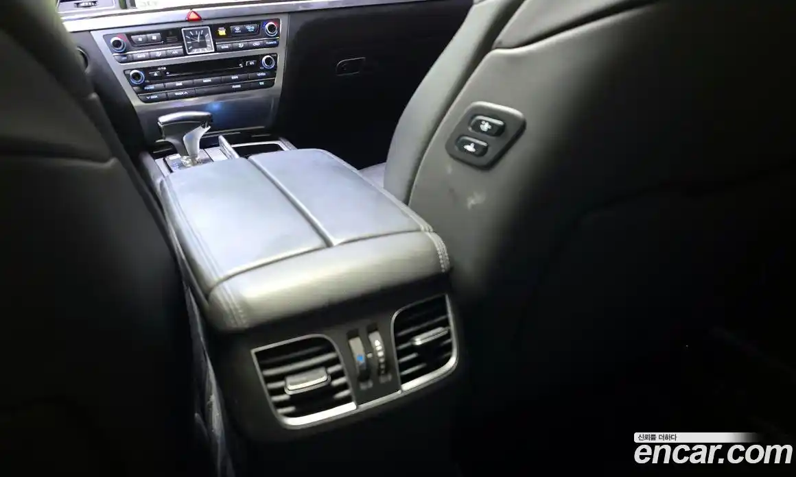 Genesis G80 2017 3.3 Автомат в Москве № 419828, фото 17