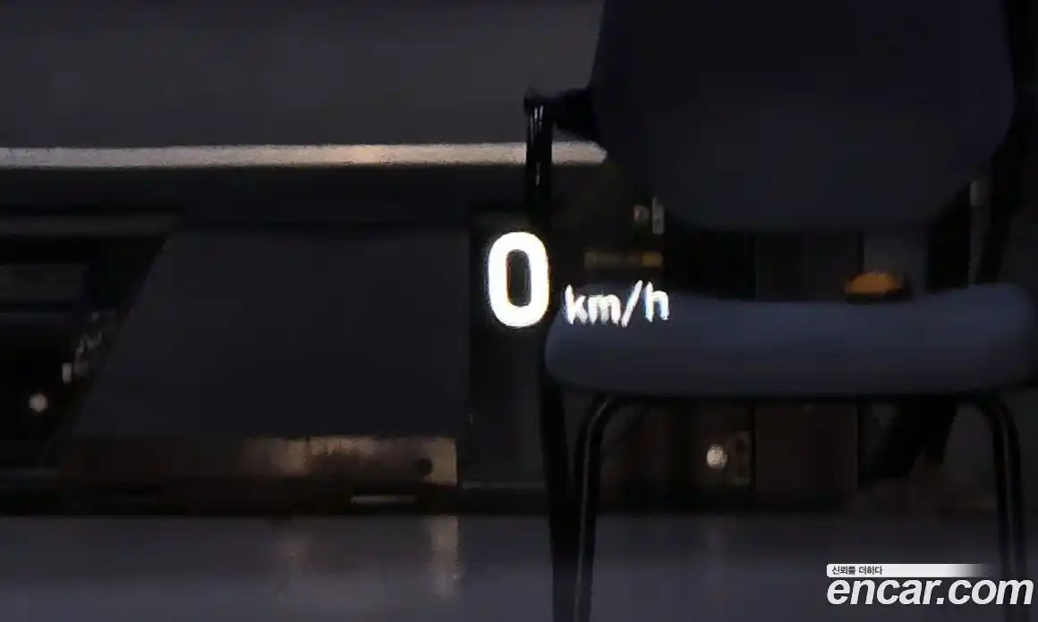 Genesis G80 2017 3.3 Автомат в Москве № 419828, фото 18