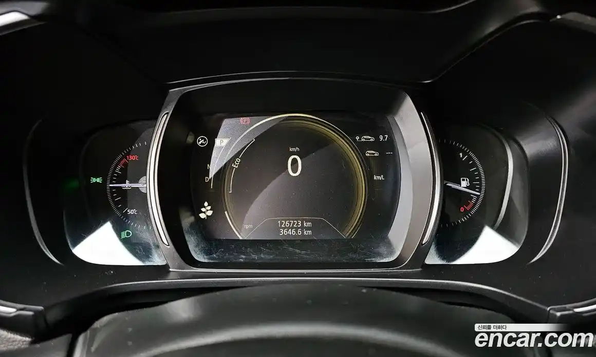 Renault QM6 2022 2.0 Автомат в Москве № 423775, фото 8