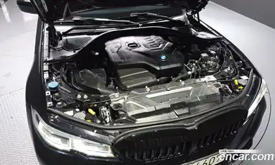 BMW 3-Series 2022 2.0 Автомат в Москве № 425821, миниатюра 5