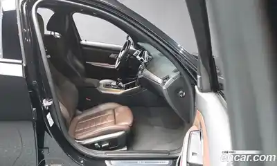 BMW 3-Series 2022 2.0 Автомат в Москве № 425821, миниатюра 10