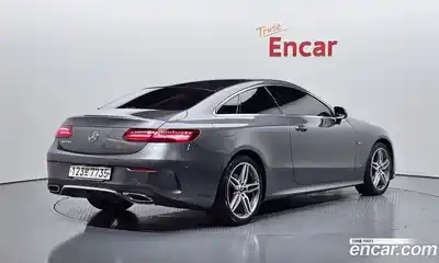 Mercedes-Benz E-Class 2019 1.9 Автомат в Москве № 427918, миниатюра 2