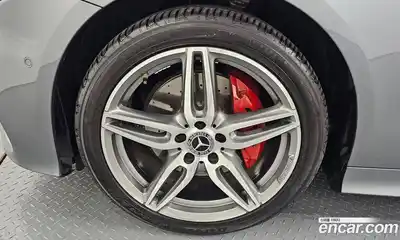 Mercedes-Benz E-Class 2019 1.9 Автомат в Москве № 427918, миниатюра 5