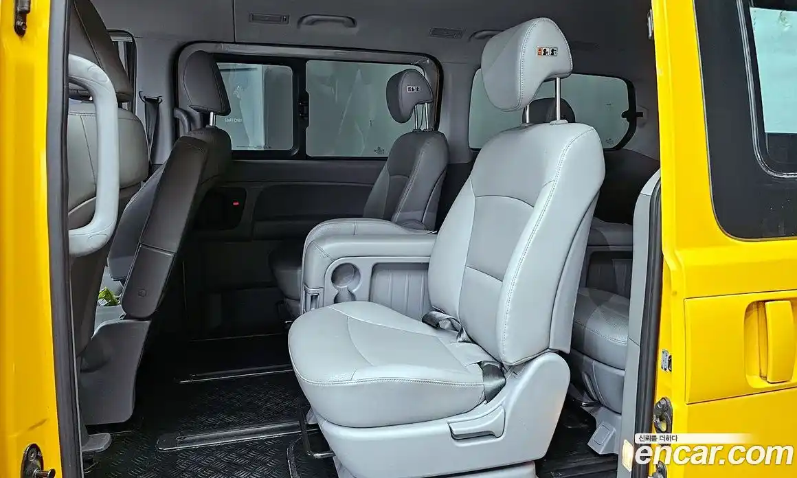 Hyundai Starex 2020 2.4 Автомат в Москве № 43084, фото 8