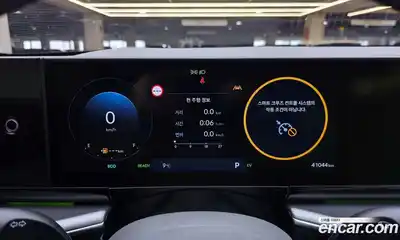 Hyundai Grandeur 2024 1.6 Автомат в Москве № 459023, миниатюра 8