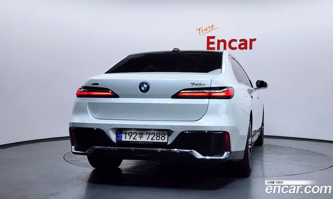 BMW 7-Series 2024 3.0 Автомат в Москве № 464316, фото 4