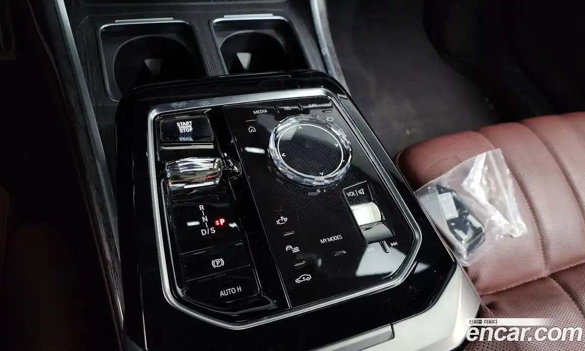 BMW 7-Series 2024 3.0 Автомат в Москве № 464316, фото 9