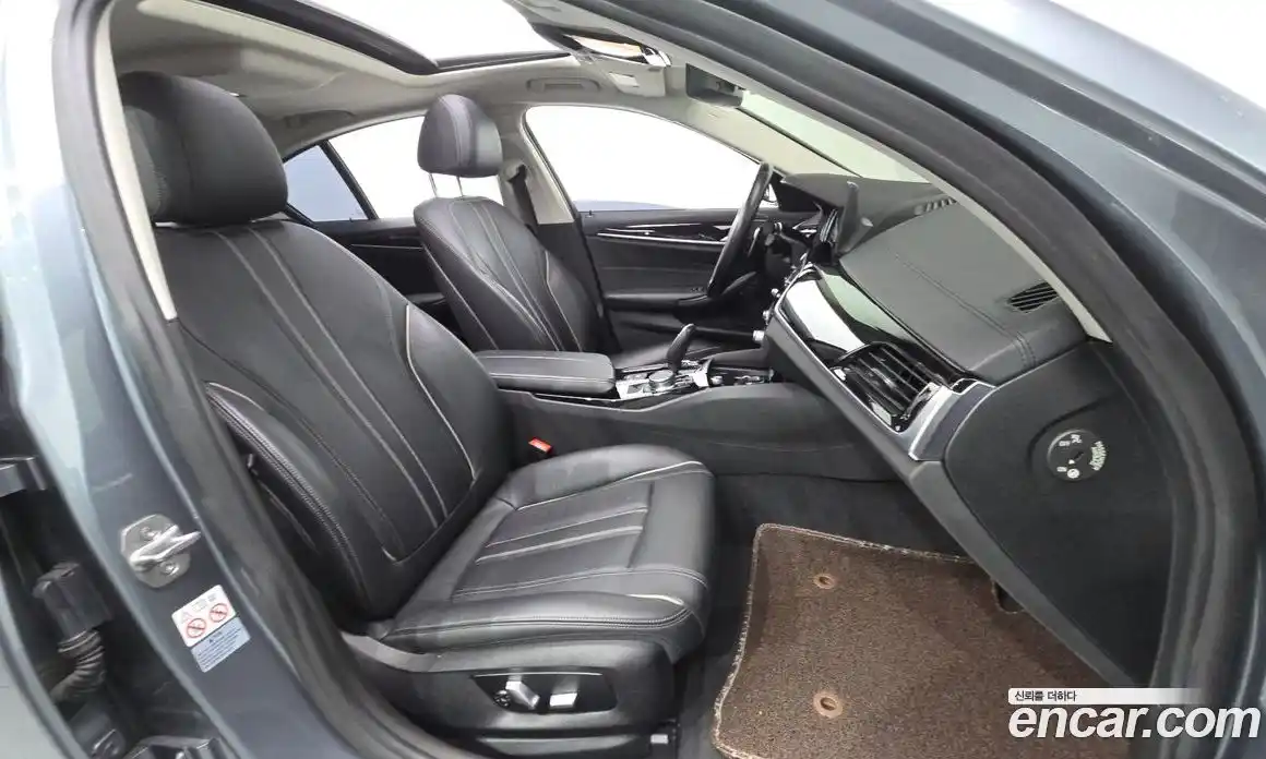 BMW 5-Series 2018 2.0 Автомат в Москве № 464996, фото 11