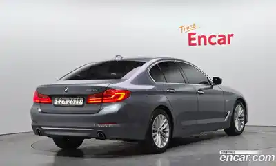 BMW 5-Series 2018 2.0 Автомат в Москве № 464996, миниатюра 2