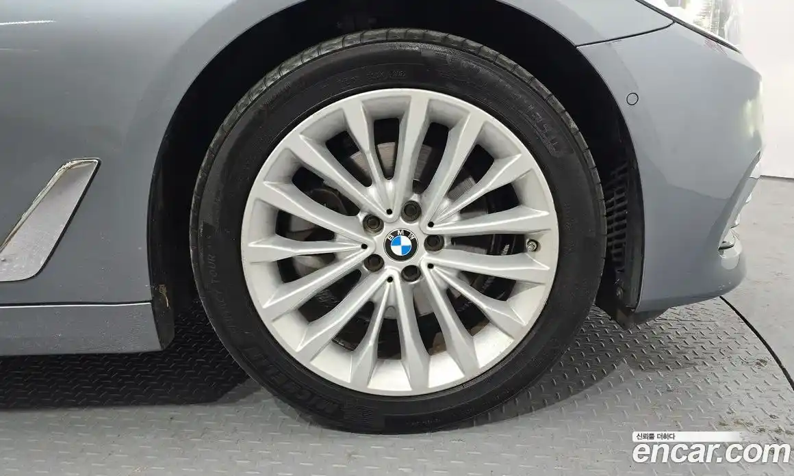 BMW 5-Series 2018 2.0 Автомат в Москве № 464996, фото 5