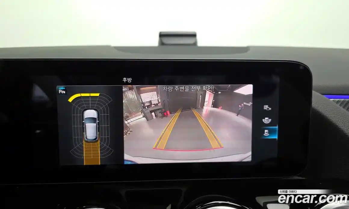 Mercedes-Benz GLA-Class 2021 2.0 Автомат в Москве № 466644, фото 15