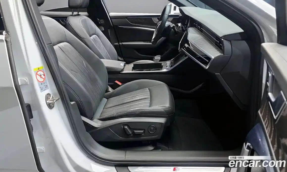 Audi A6 2021 2.0 Автомат в Москве № 468790, фото 11