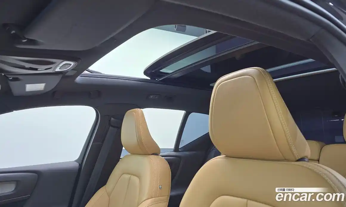 Volvo XC40 2021 2.0 Автомат в Москве № 469823, фото 19