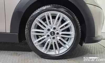 Mini Cooper 2022 1.5 Автомат в Москве № 471772, миниатюра 5