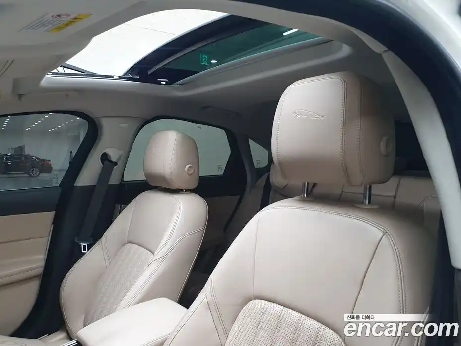 Jaguar XF 2017 3.0 Автомат в Москве № 474227, фото 10