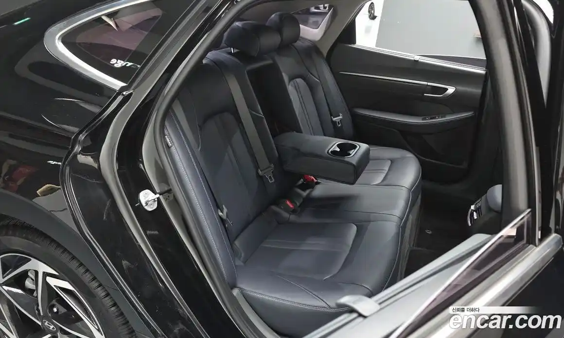 Hyundai Sonata 2024 1.6 Автомат в Москве № 49488, фото 15