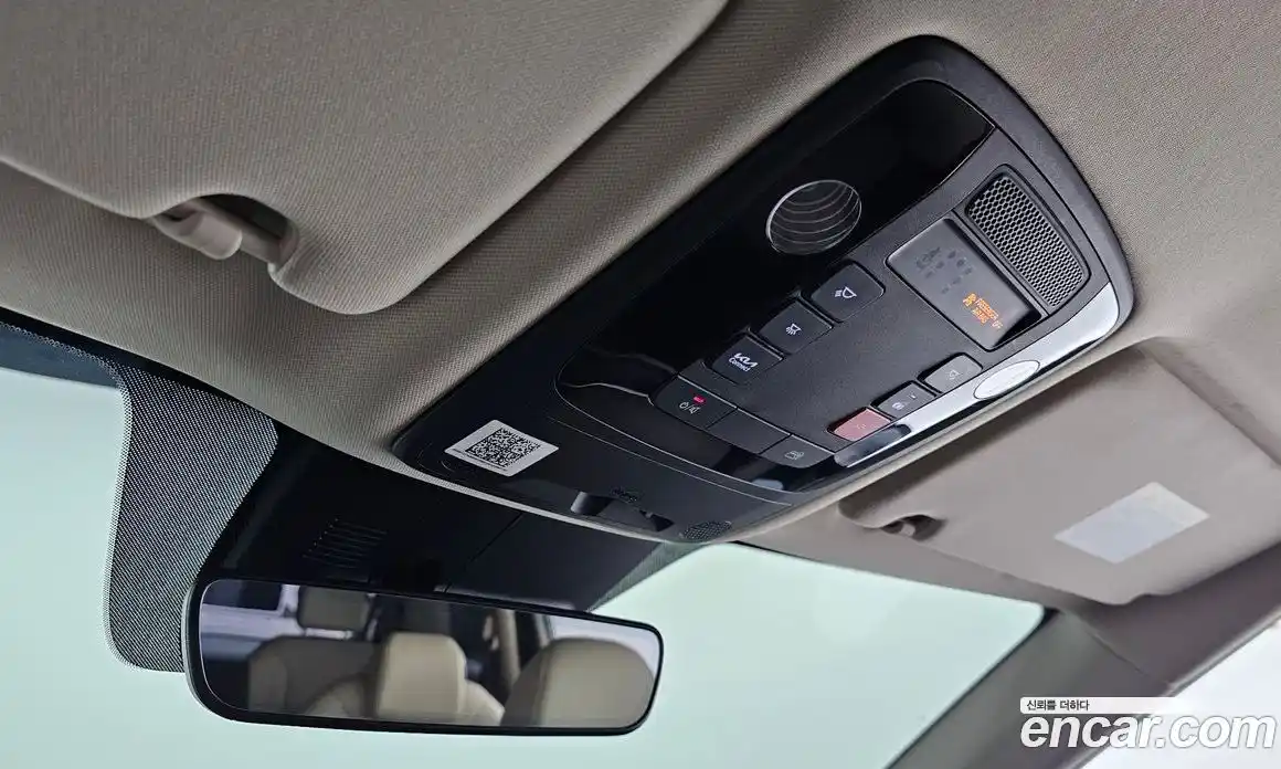 Kia Canival 2023 3.5 Автомат в Москве № 51384, фото 17