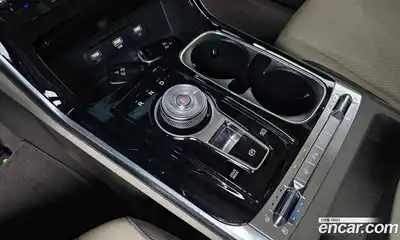 Kia Canival 2023 3.5 Автомат в Москве № 51384, миниатюра 9