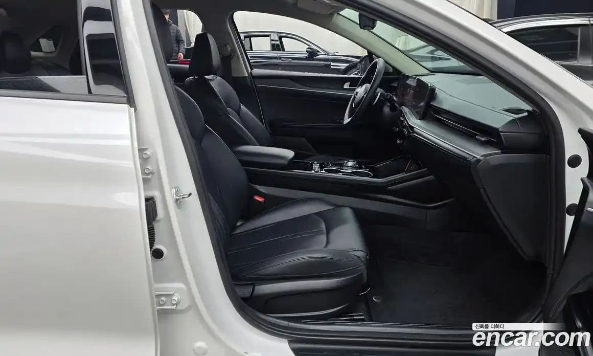 Kia K5 2024 2.0 Автомат в Москве № 55647, фото 11