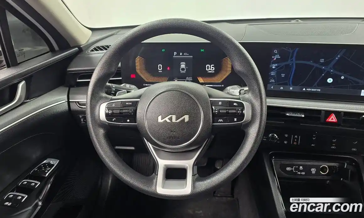 Kia K5 2024 2.0 Автомат в Москве № 55647, фото 13